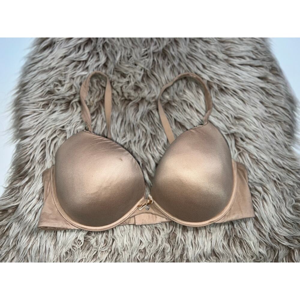 Victoria Secret women’s cream push up bra - Picture 8 of 12